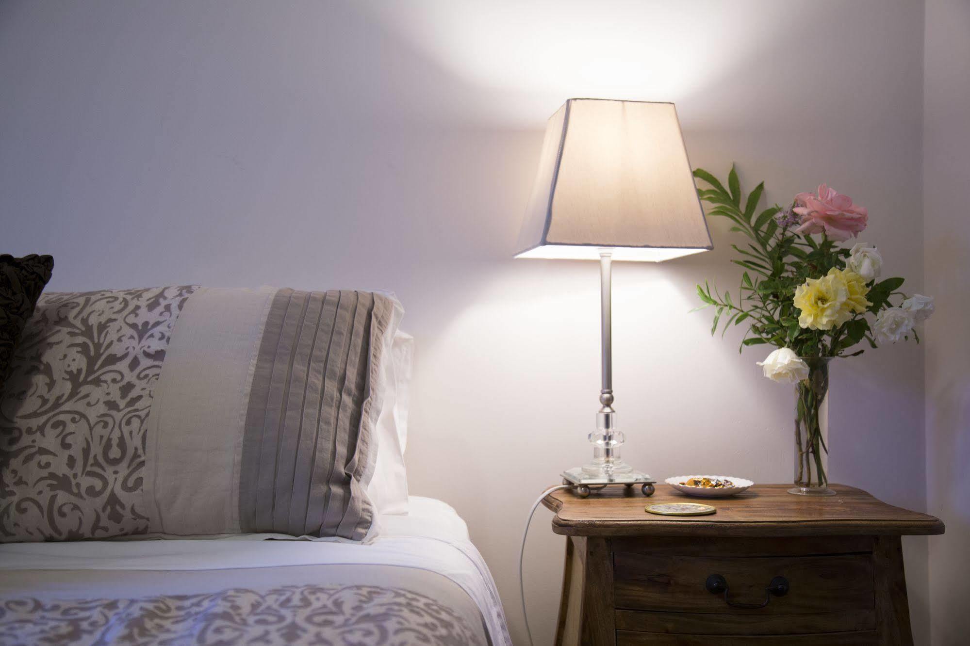 アルバニー Dunmoylen House Bed & Breakfast エクステリア 写真